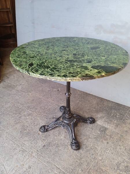 80cm marble bistro table / pedestal table