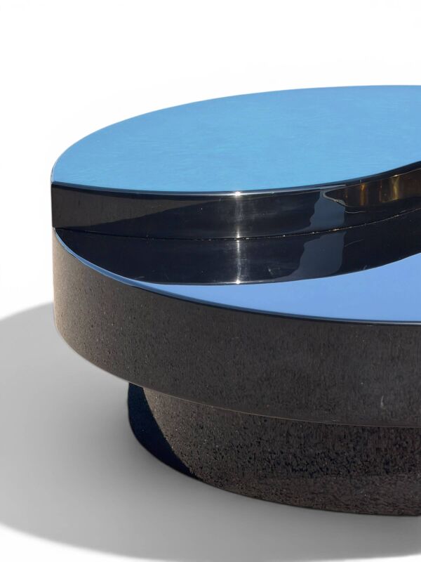 Table basse Willy Rizzo Yin-Yang - Laque, laiton & verre (Circa 70)