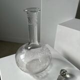 Engraved vintage wine decanter (cork reported)