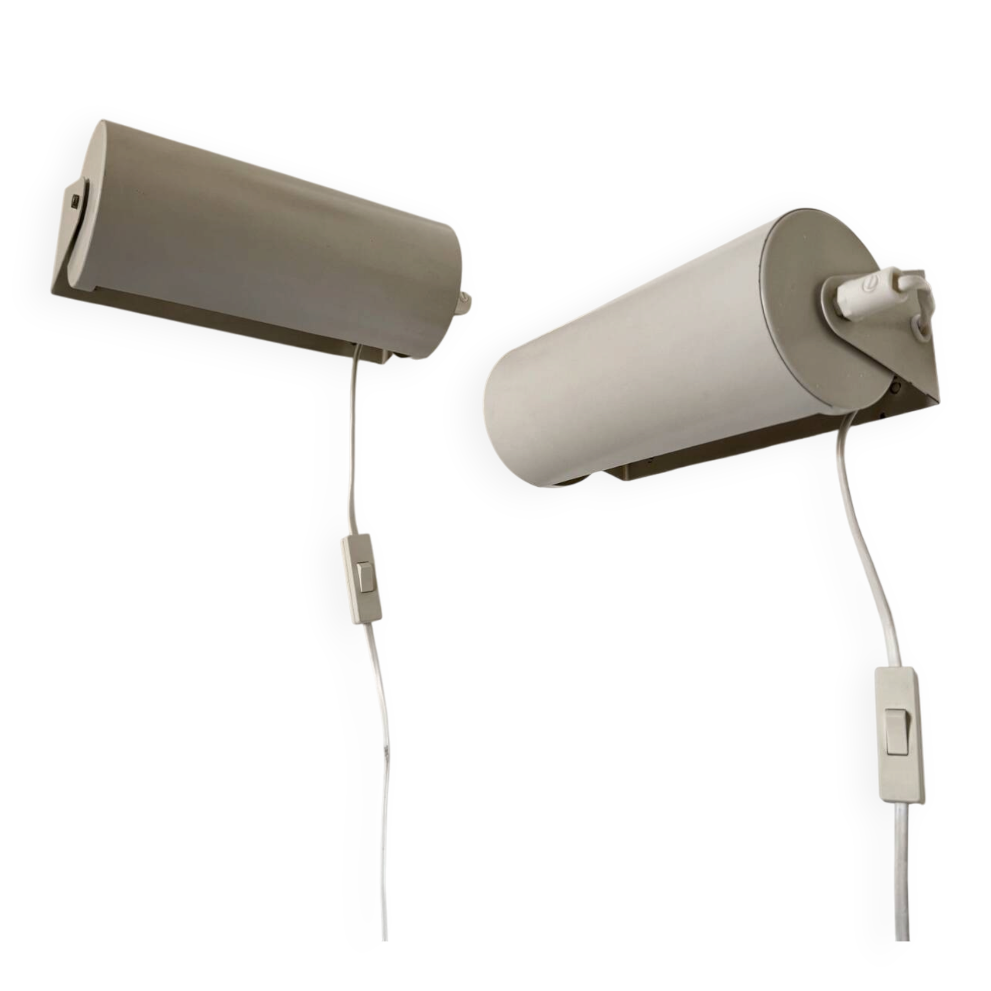 IKEA Lod V413 wall lights from the 1980s.