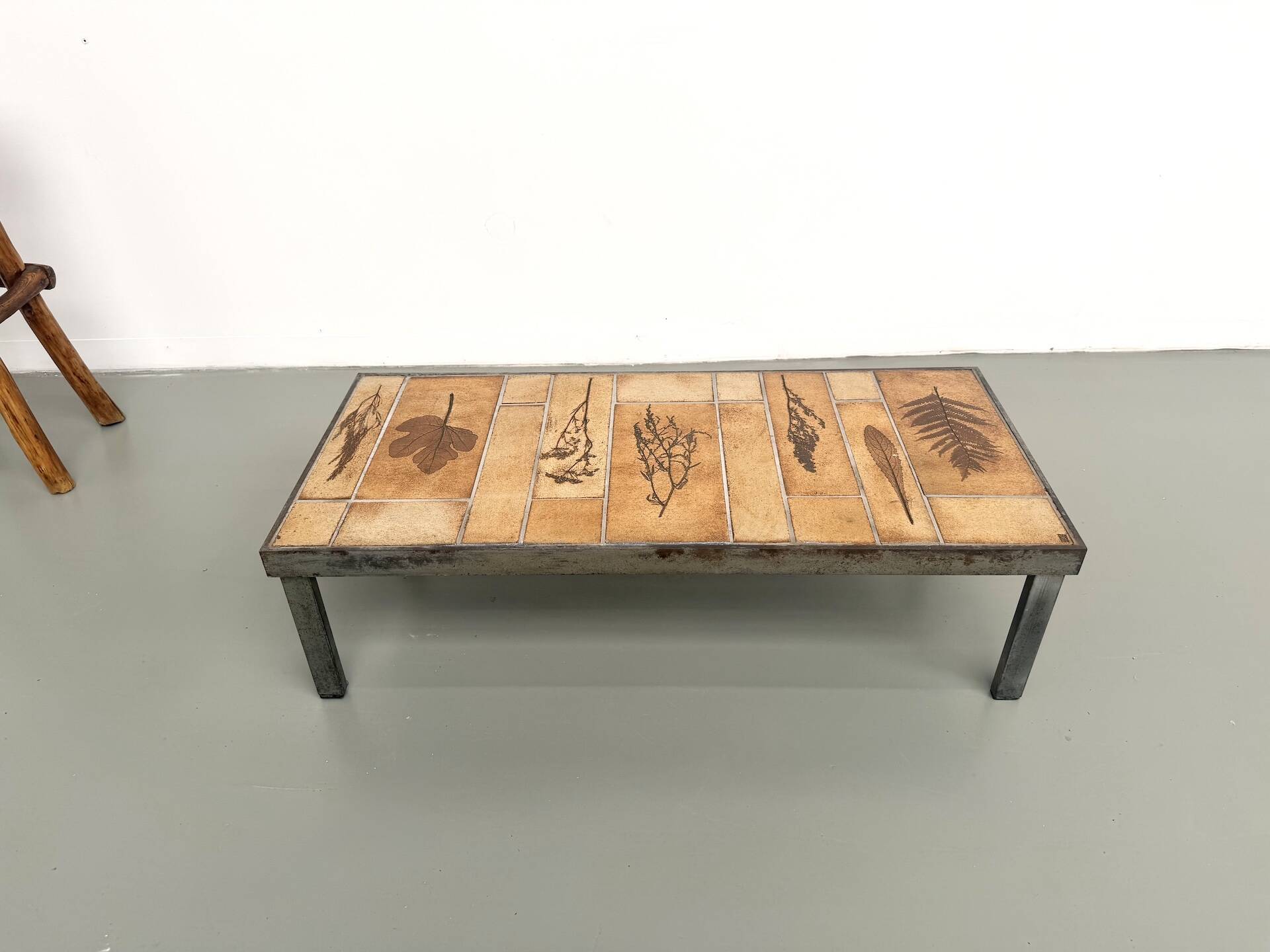 Table basse Roger Capron, Vallauris