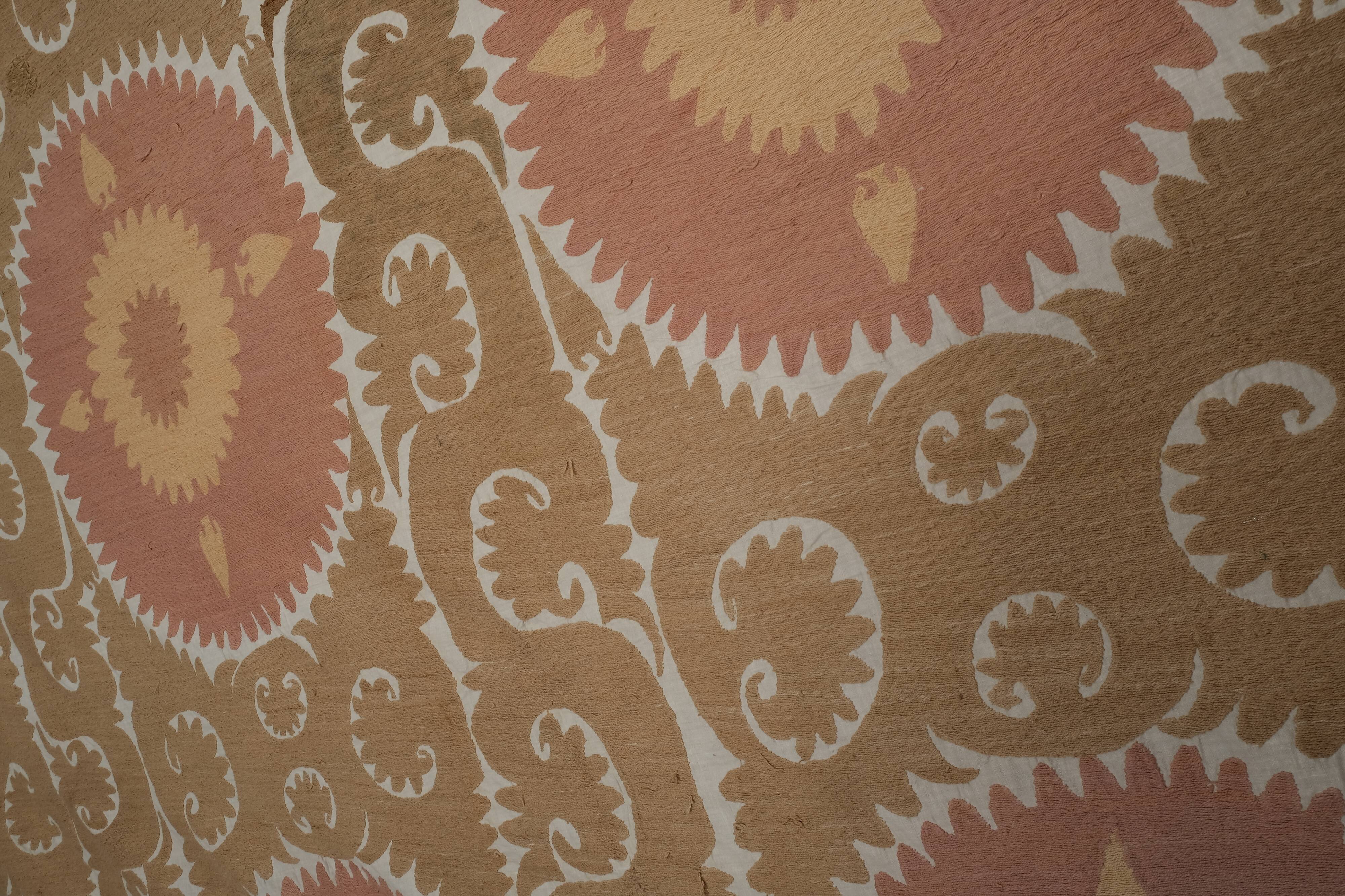 Tapisserie suzani 226x352 cm