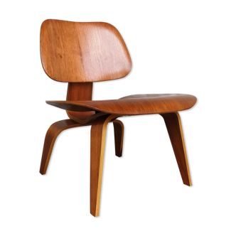 LCW Lounge Chair Walnut by Charles and Ray Eames for Evans / Herman Miller, 1948-49