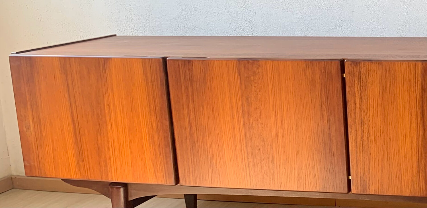 Scandinavian enfilade