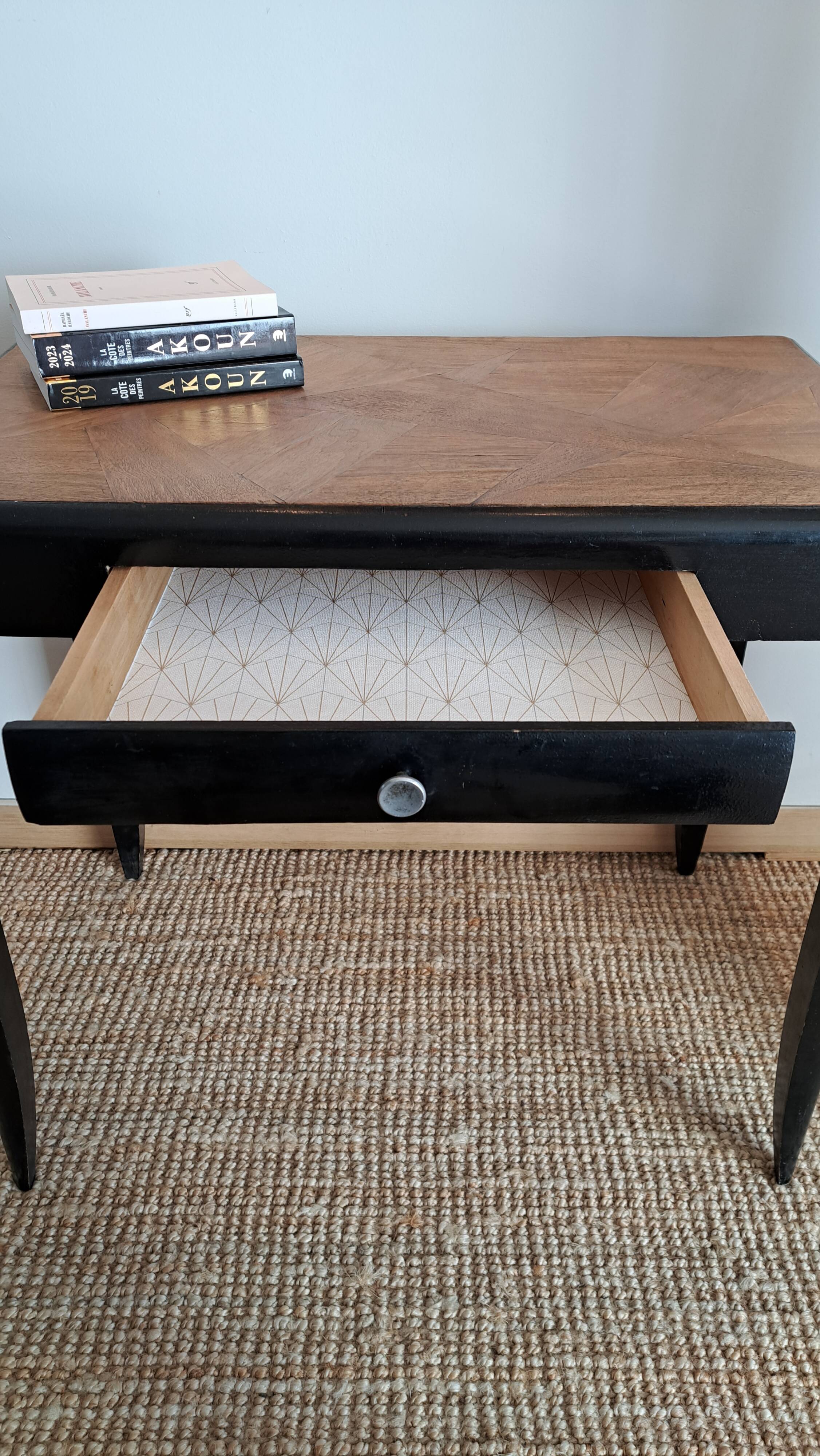 Art Deco side desk table