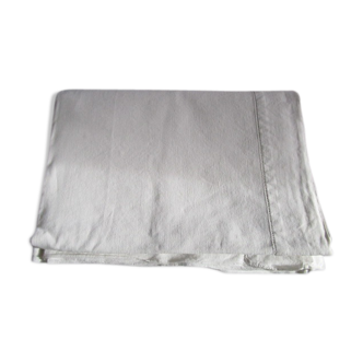 Old cloth, embroidery days : 320x220cm
