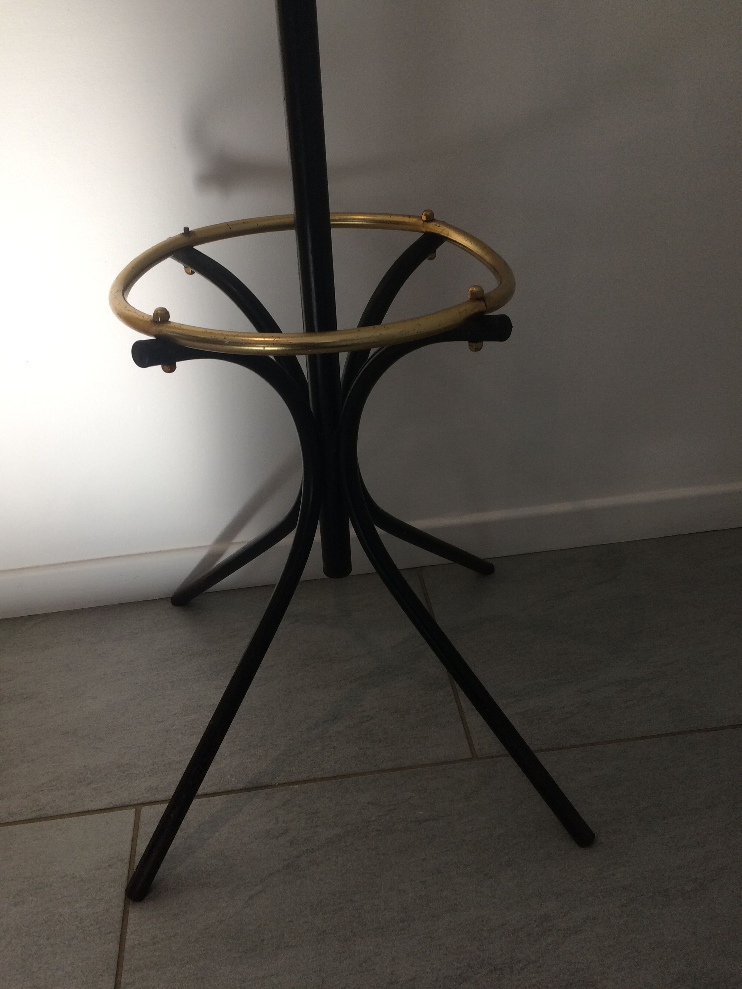 Door coats black/brass