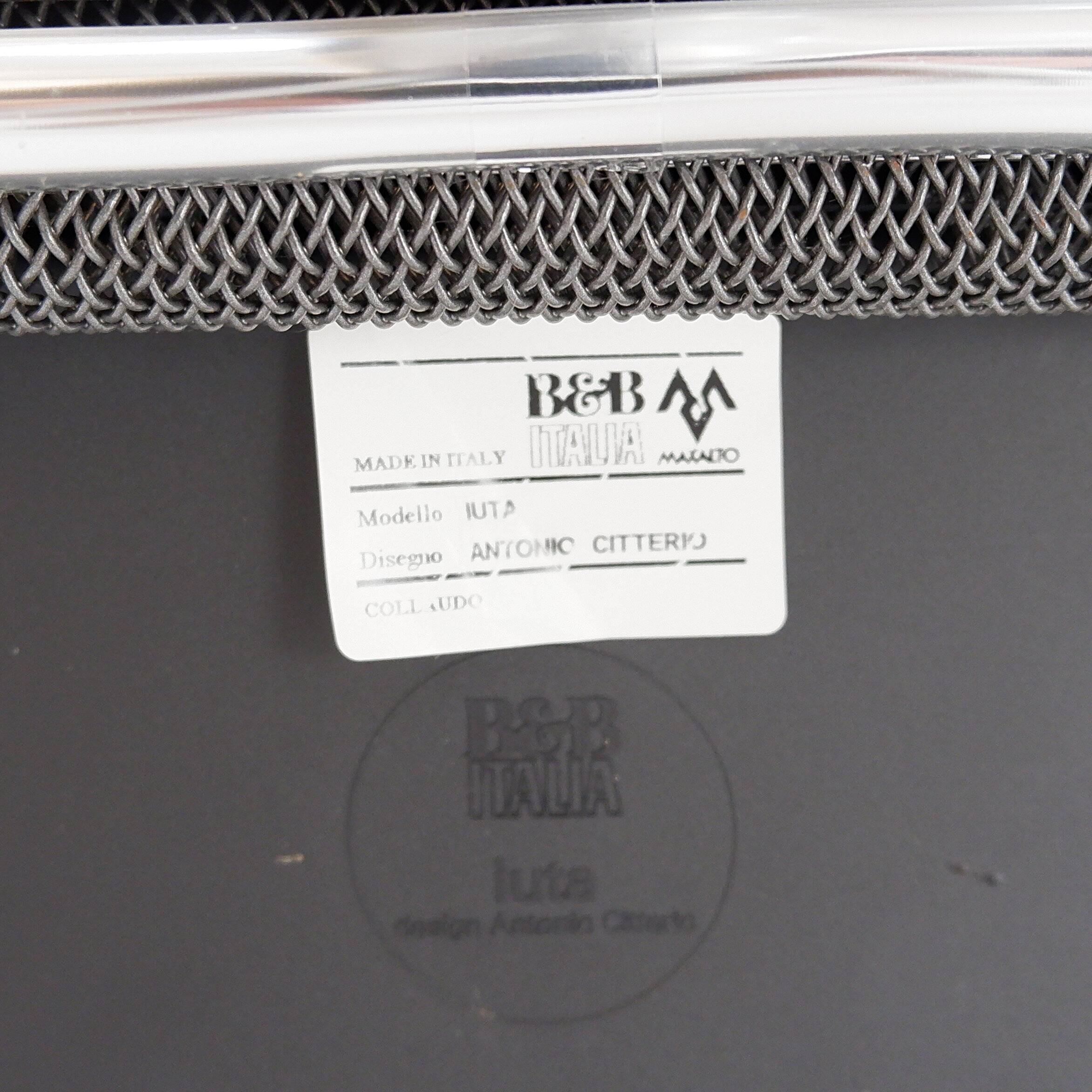 Vintage Italian swivel armchair "Iuta" by Antonio Citterio for B&B Italia