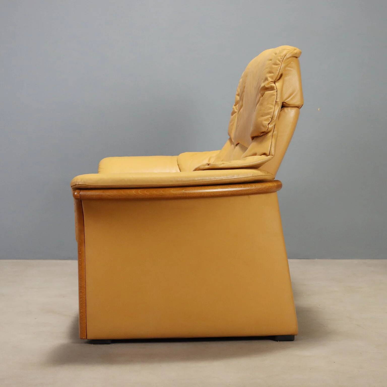 Two-seater sofa Ekornes
