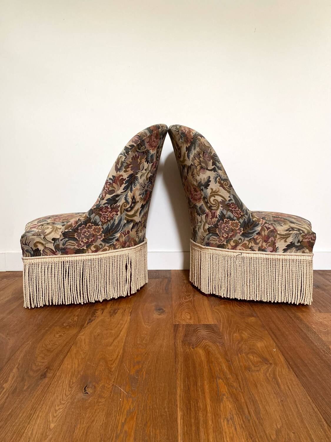Pair of antique tapestry toad armchairs