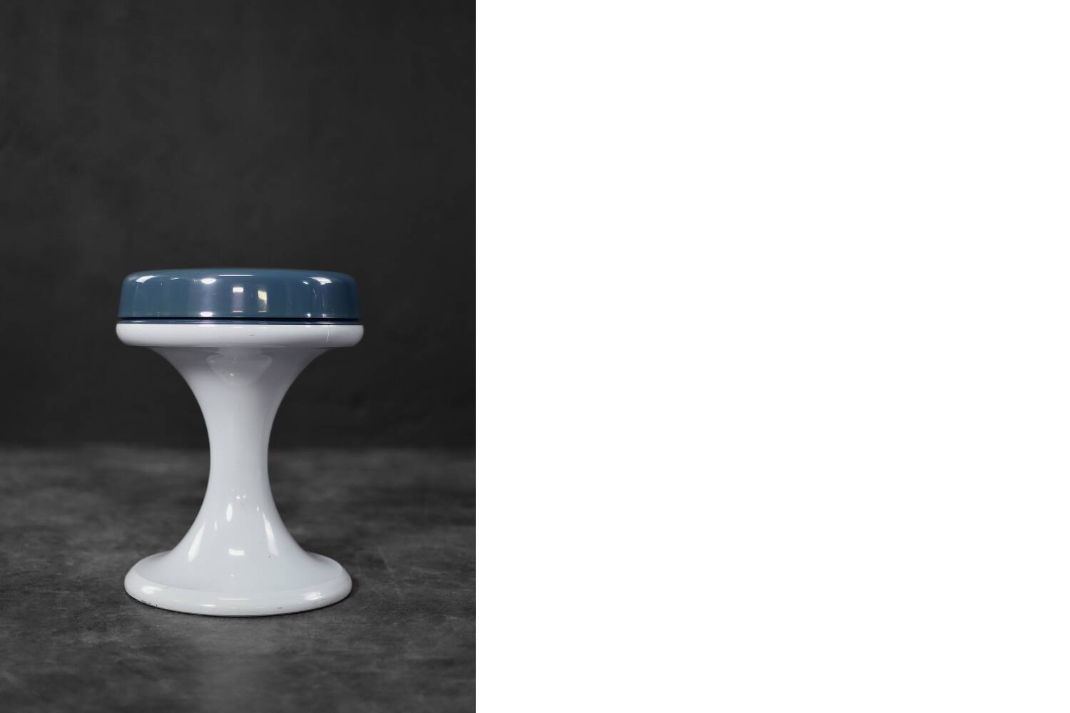 Vintage plastic stool from the space age, made by Emsa, West Germany, 1960s.