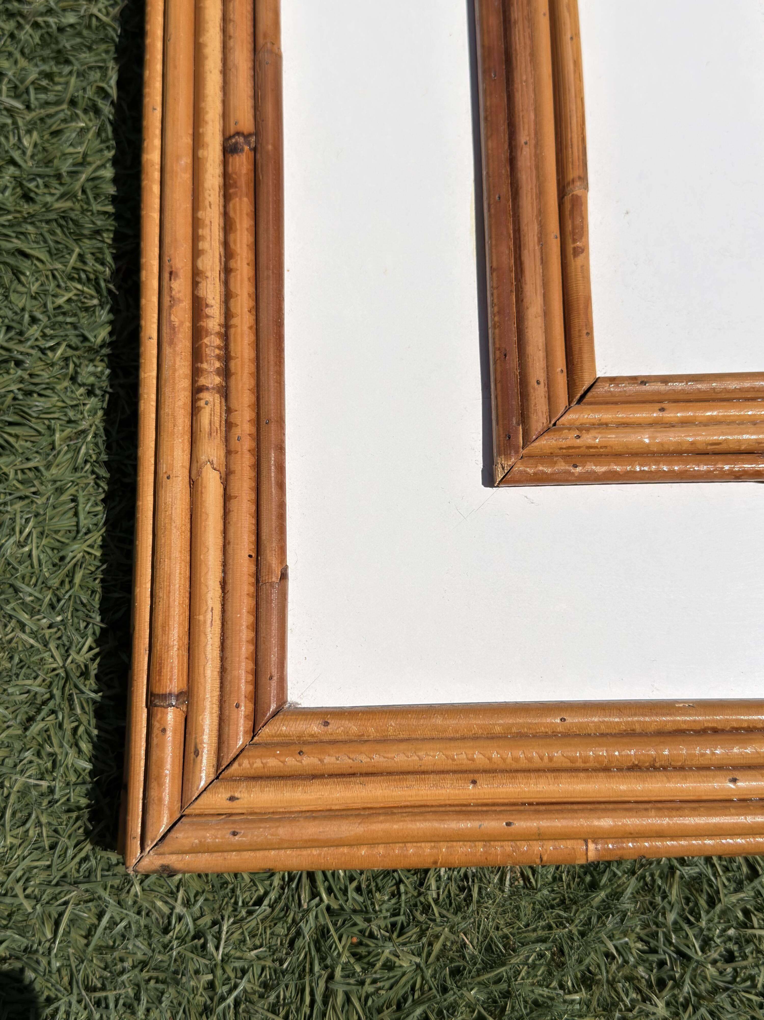 Miroir monumental Hollywood Regency tropical en canne de bambou, atr
