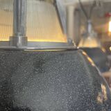 „Alma“ Ukrainische Industrieleuchte schwarz