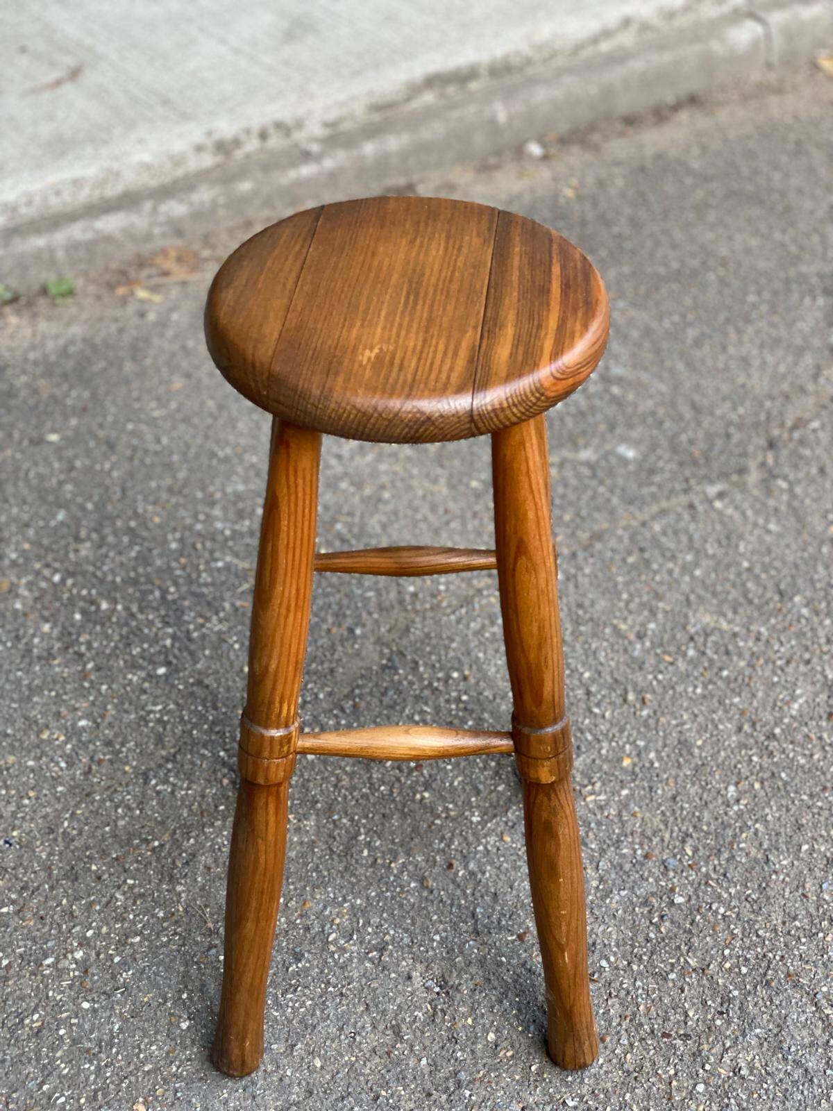 Tabouret haut de bar scandinave vintage en chêne 1960 de 65cm