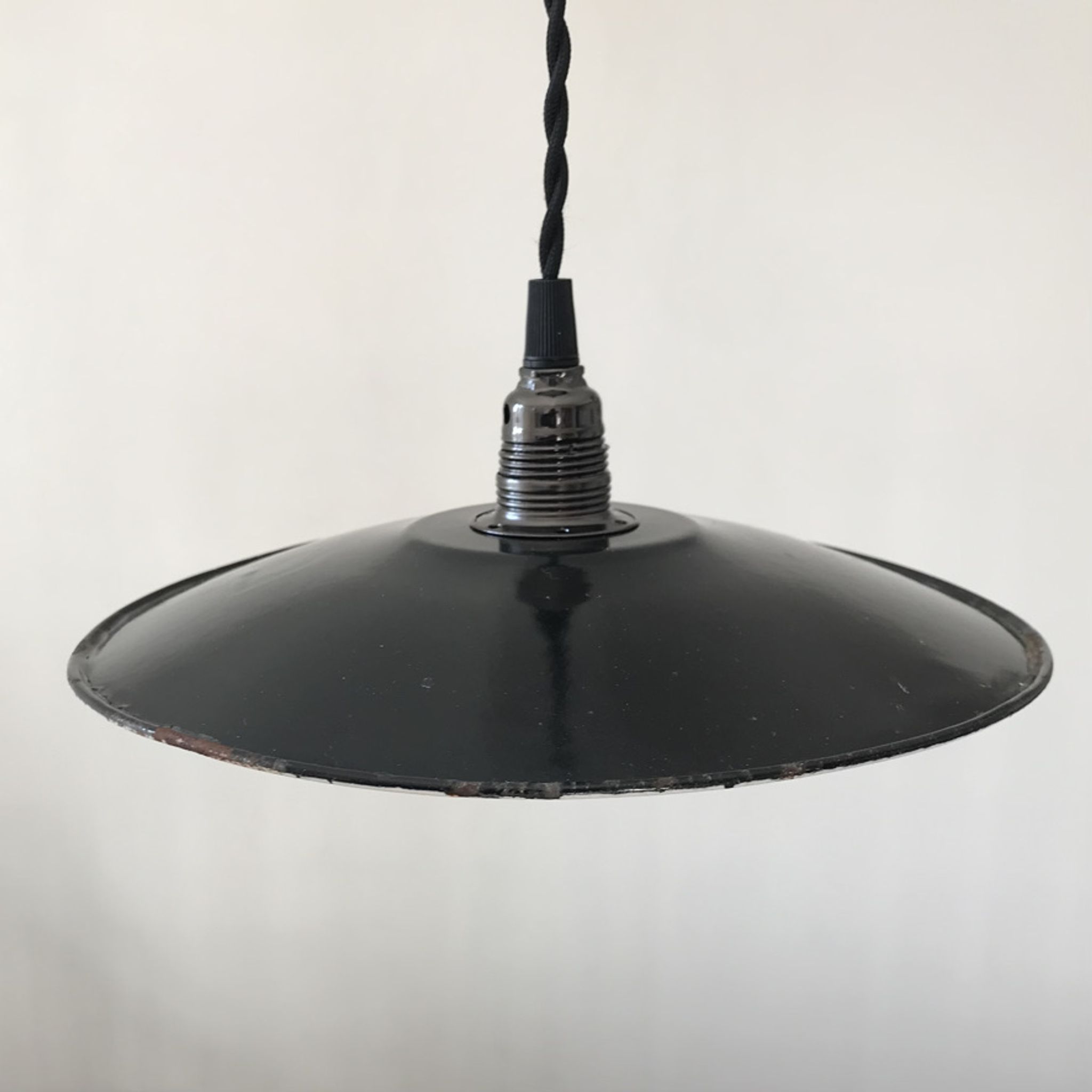 Suspension abat-jour en métal noir
