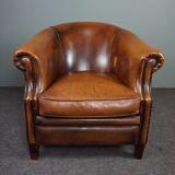 Club armchair in sheepskin