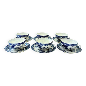 Set of six tea cups and their saucers in blue-white porcelain from Japan