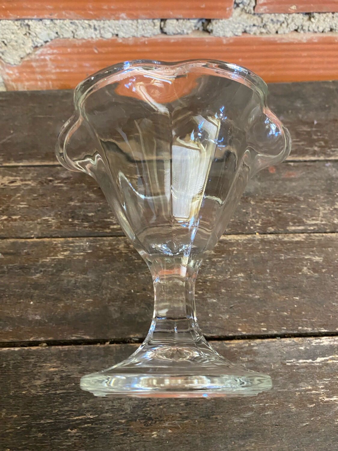 Set of 6 Ice Cream Bowls FIDENZA VETRARIA Moulded Glass Petal Shape It