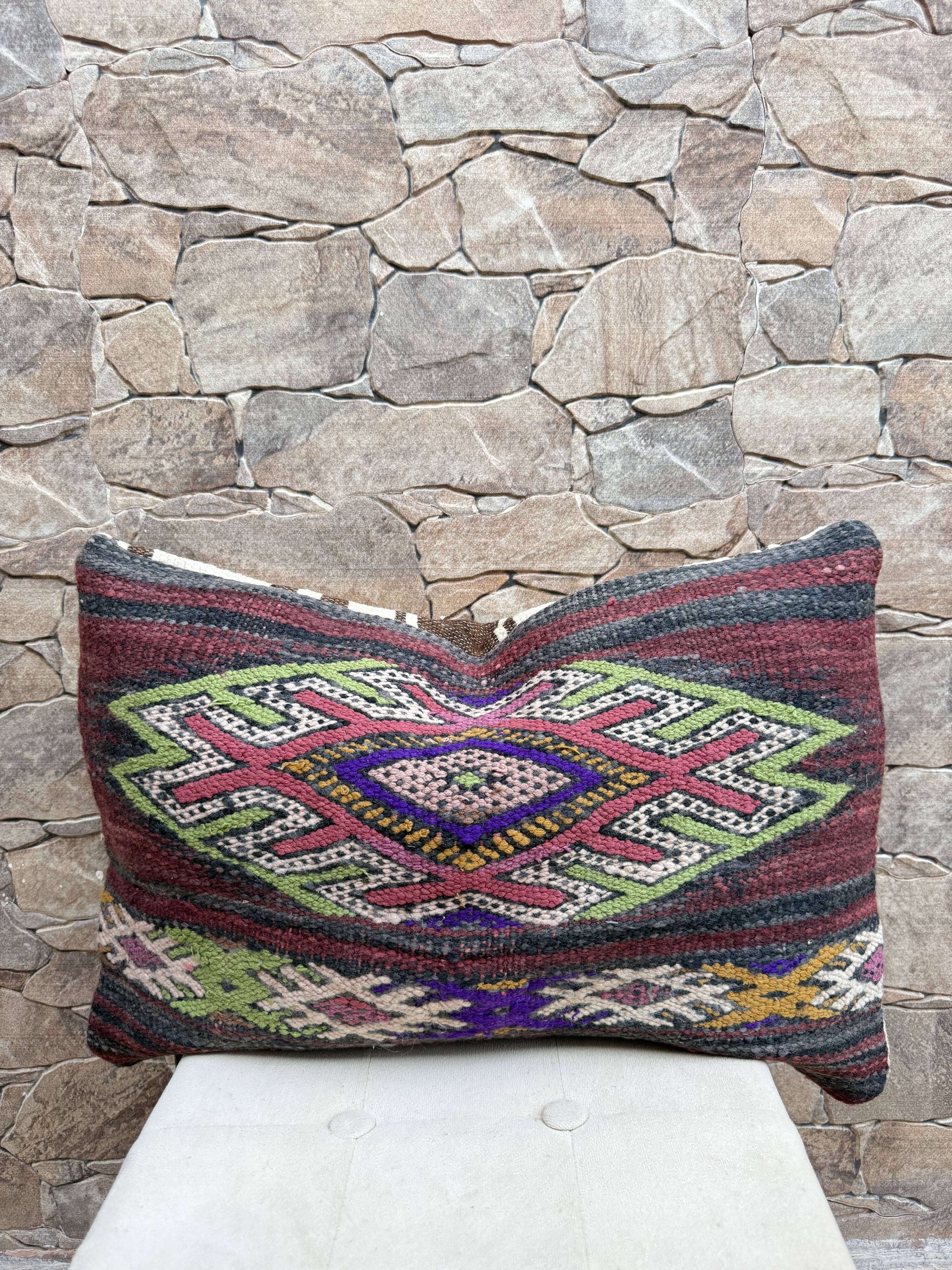 Vintage Moroccan Berber wool cushion cover