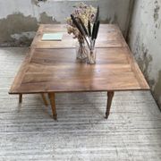 Table de ferme noyer plateau pivotable à allonges