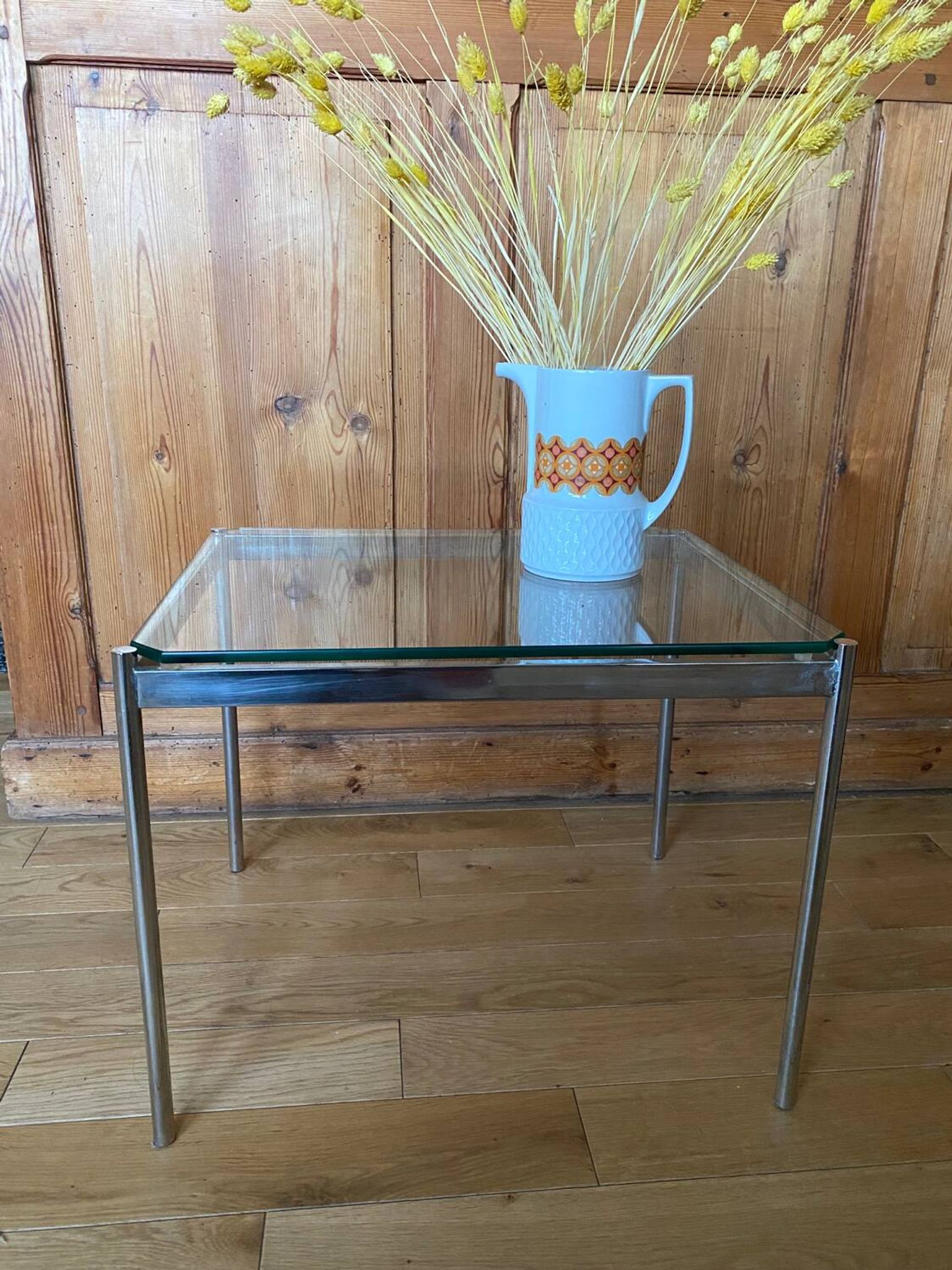 Table d’appoint année 60
