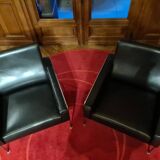 Armchair from the 3300 series by Arne Jacobsen
