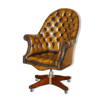 Chesterfield armchair for director or captain in restored Art Deco leather.