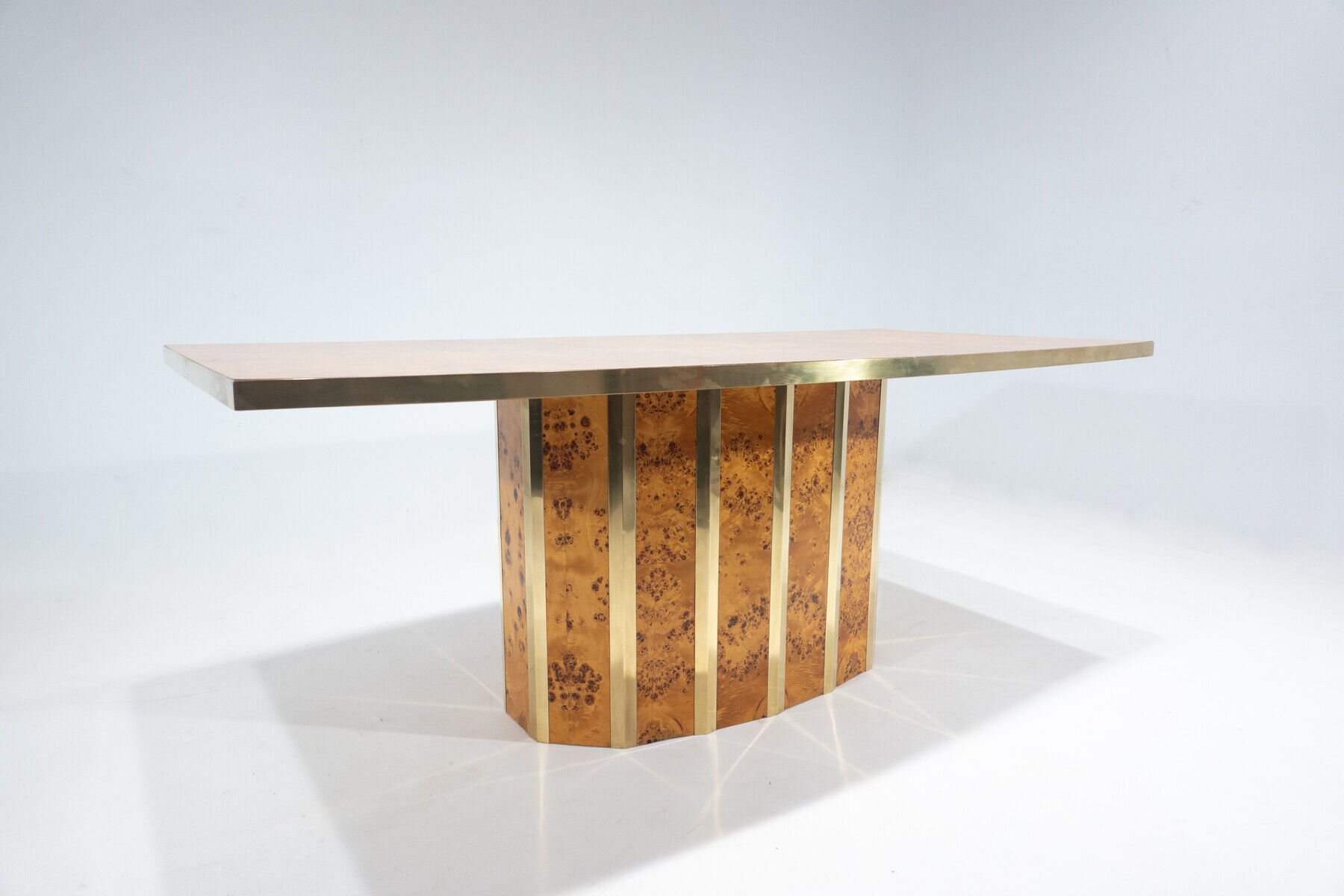 Mid-century modern dining table, Ash Burl, Italy