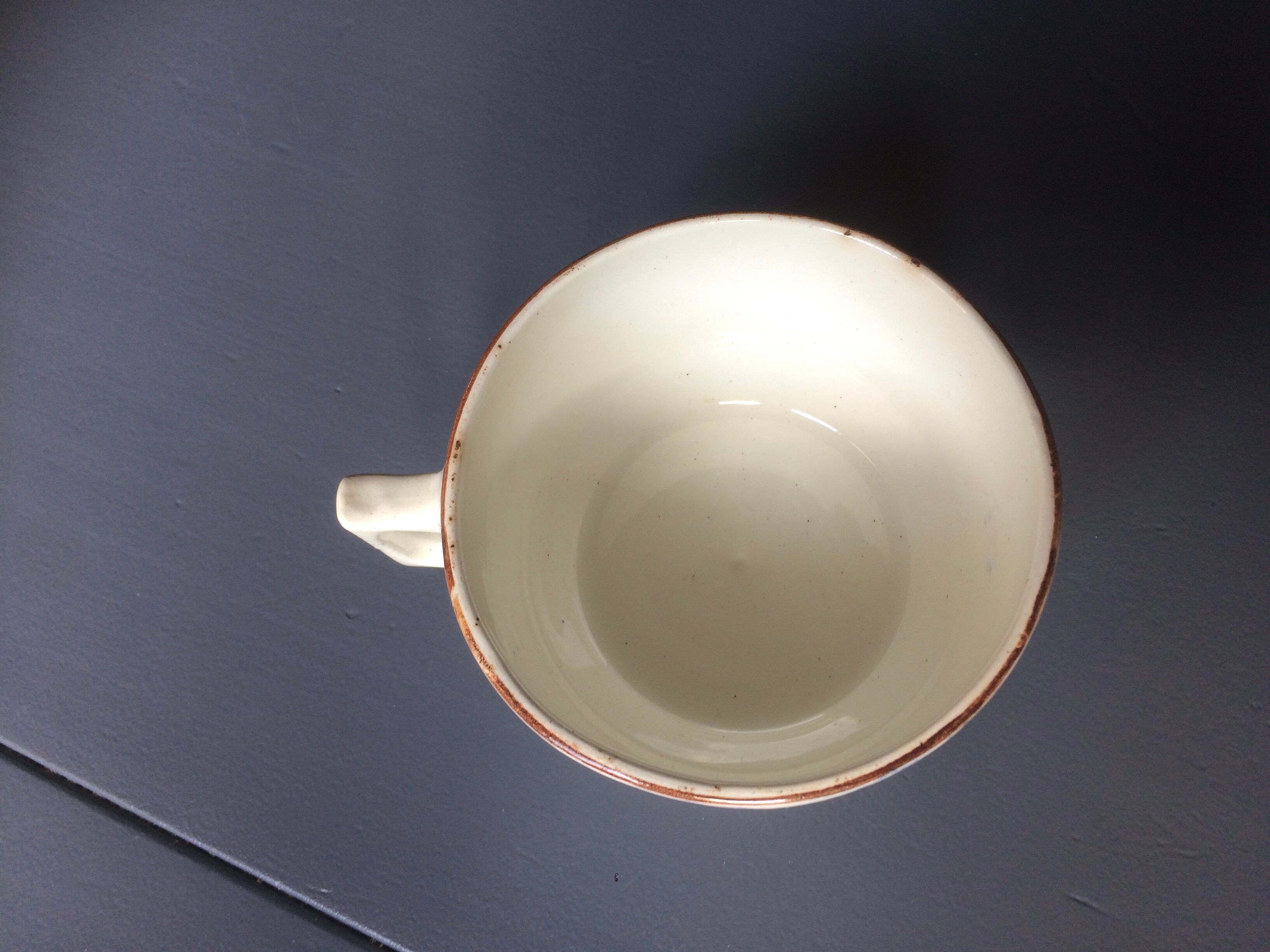 6 old bowls with old ceramic bowls