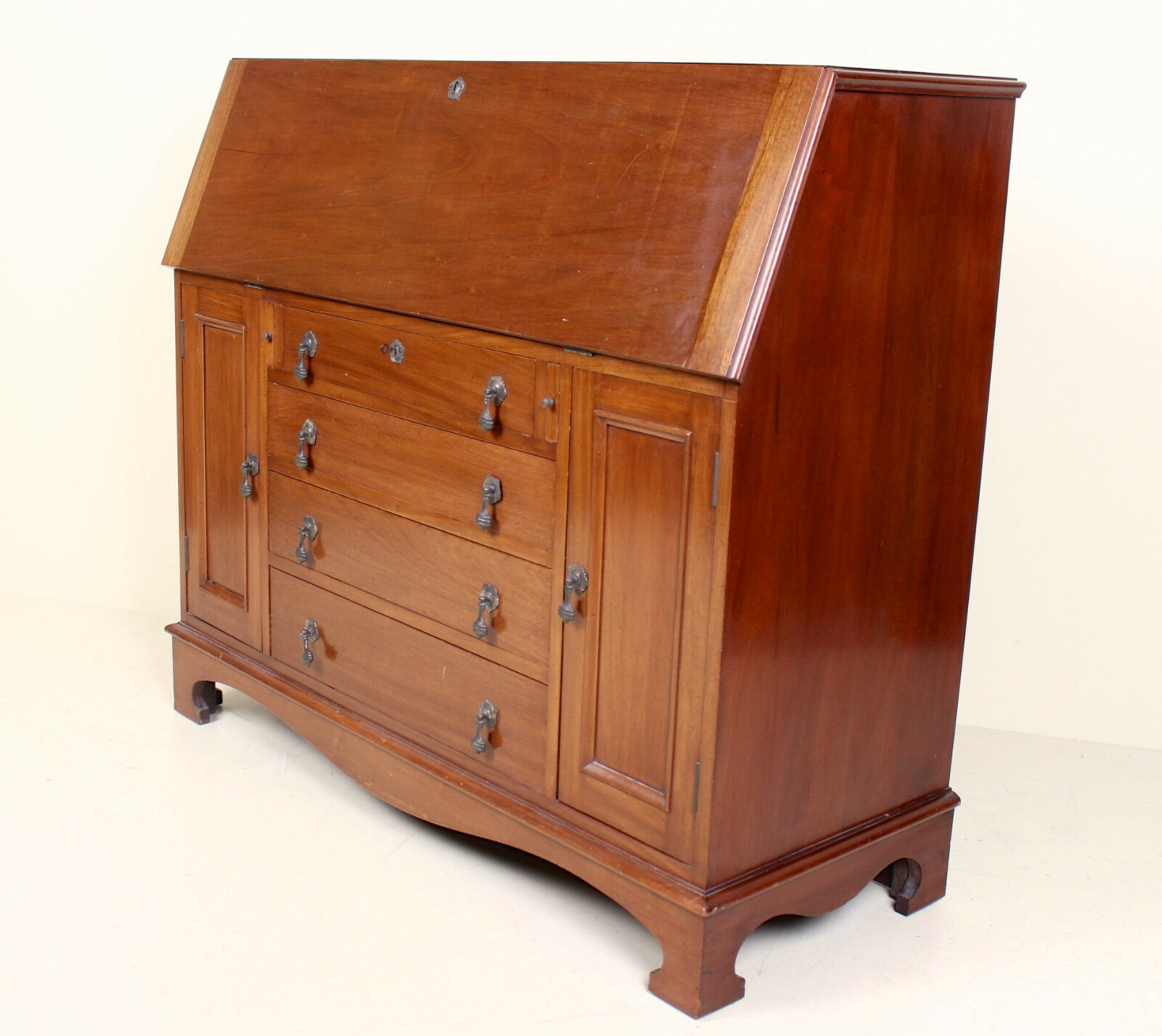 European Secretary of the early nineteenth century