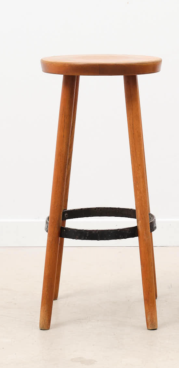 Wooden bar stool black