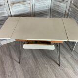 Formica kitchen table with extensions
