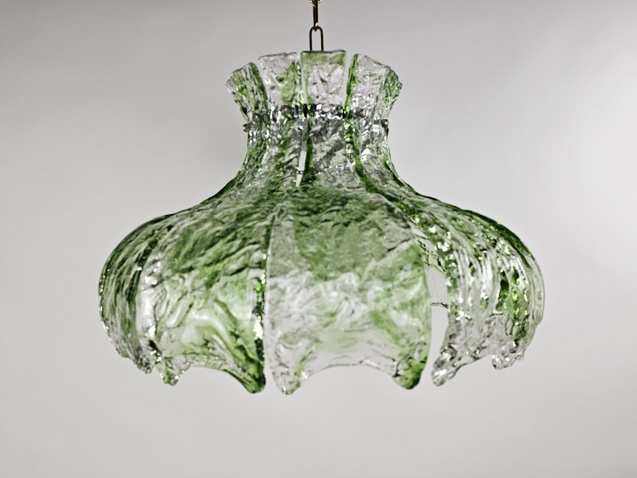 Pendant lamp by Mazzega with loose leaves of ice glass in transparent and green