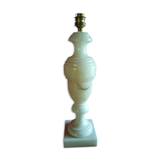 Alabaster lamp base