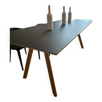 TABLE A MANGER DESIGN