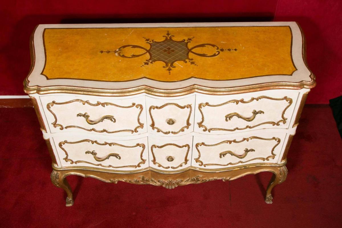 1950s Italian commodity in painted and gilded wood