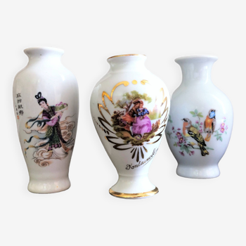 Lot de 3 vases en  porcelaine