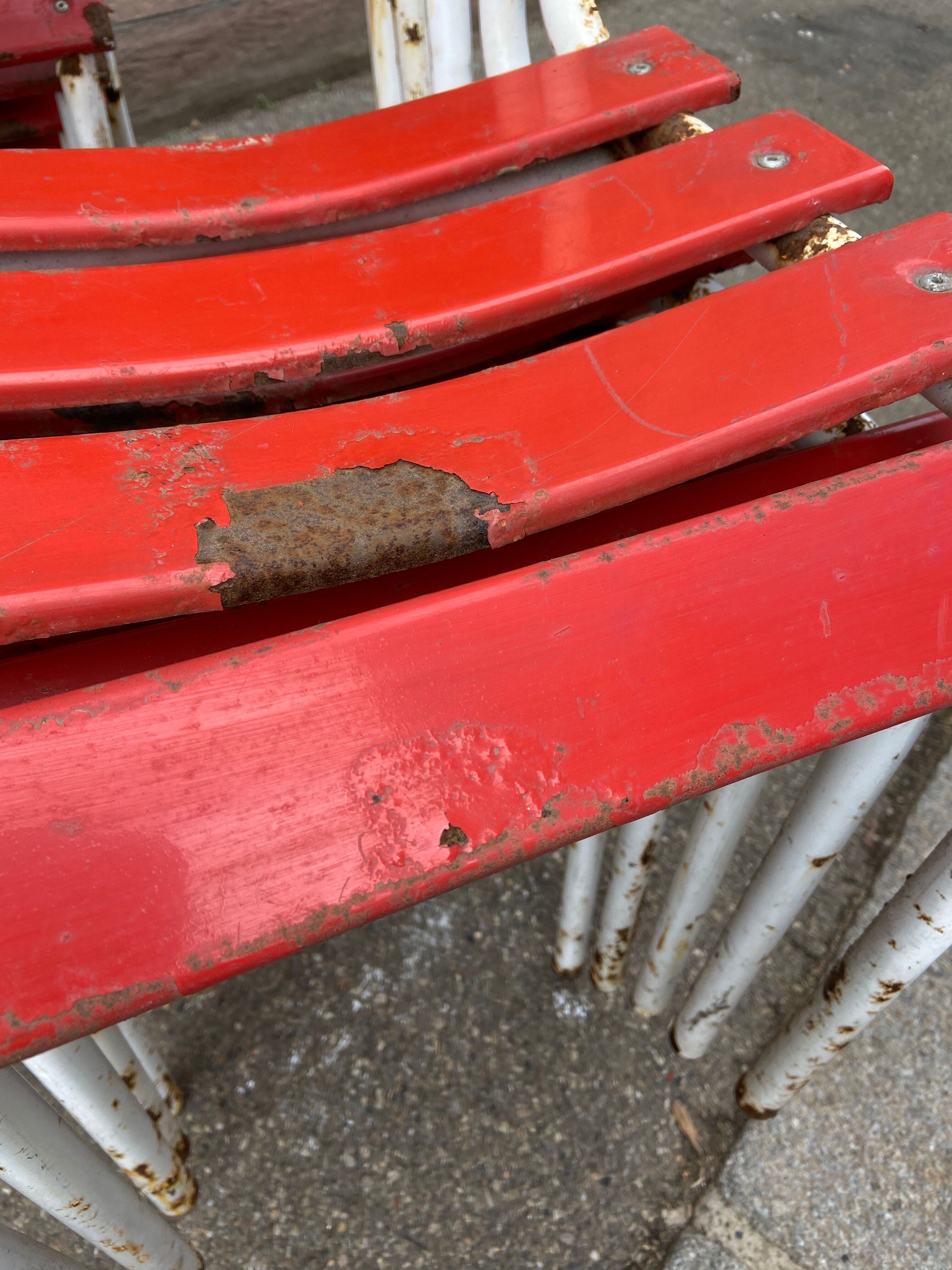 Chaise bistrot de terrasse tolix 1960
