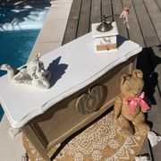 Very nice vintage heart toy chest in L. Ashley removable style.