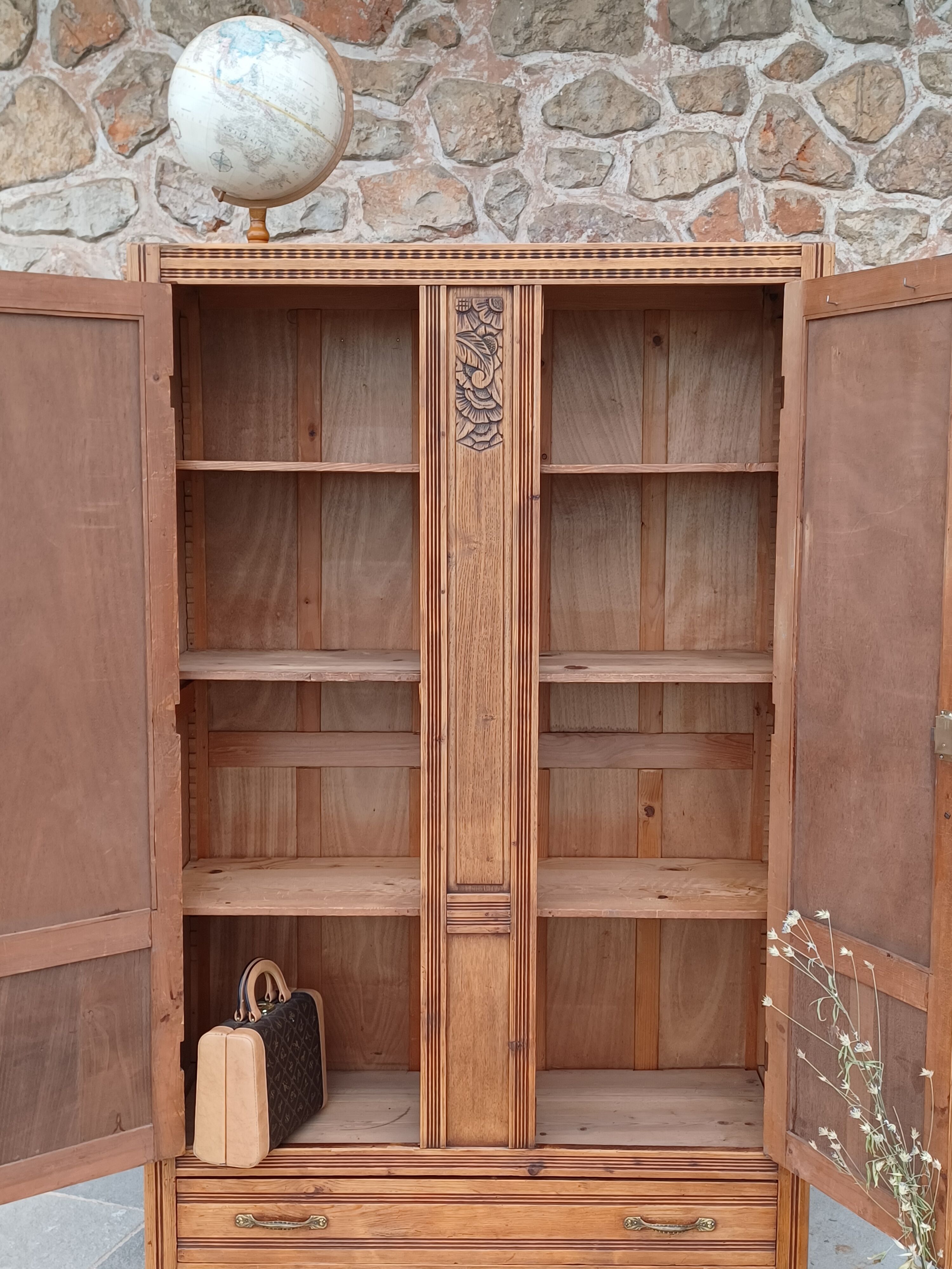 Art-deco wardrobe Parisian format