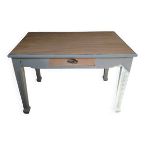 Bureau ancien rénové