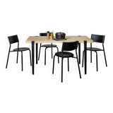 Tiptoe dining table - eco-certified wood