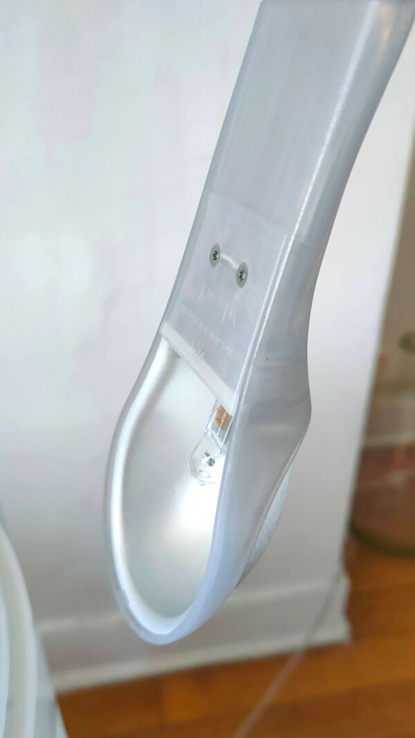 Lampe Ribbon de Alberto Fraser pour Lumen Center Italia 1983