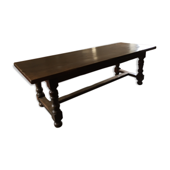 Farm table