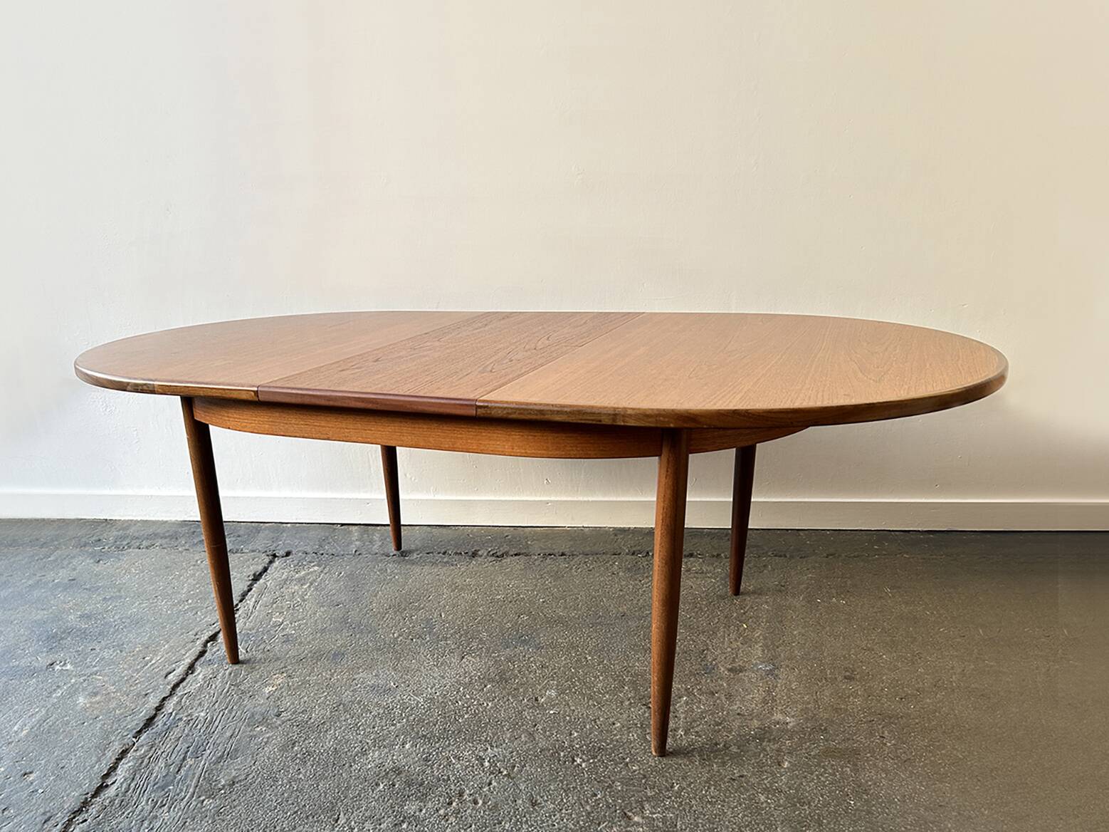 1960s Mid-Century modern G Plan Fresco extending dining table