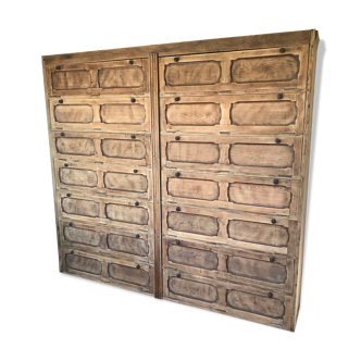 Furniture of trade drapery with valves