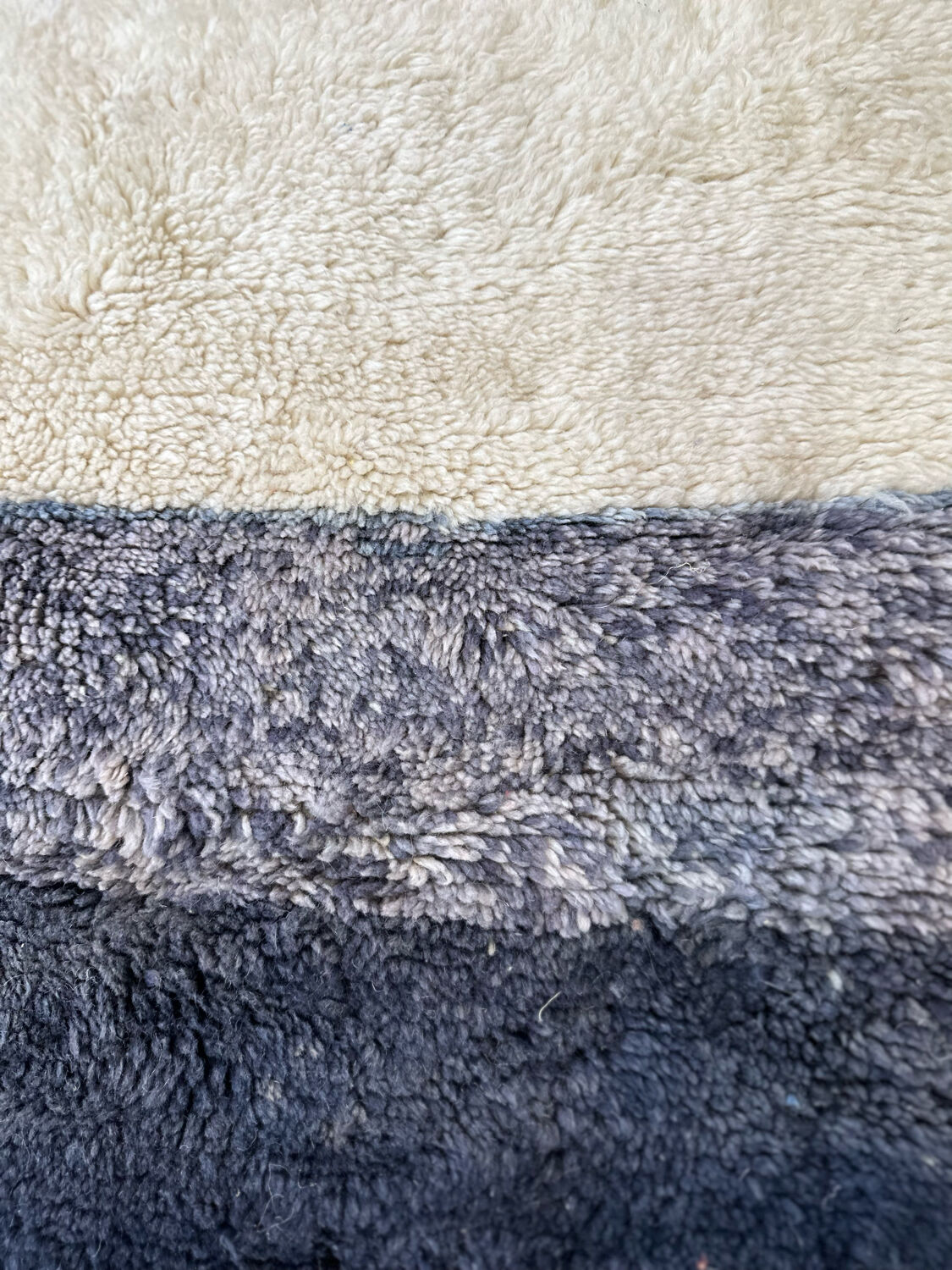 Berber rug Beni Ouarain 250cm x 150cm