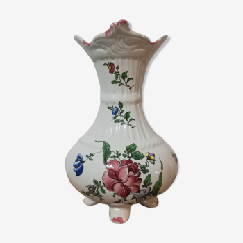 Vase en céramique à décor floral