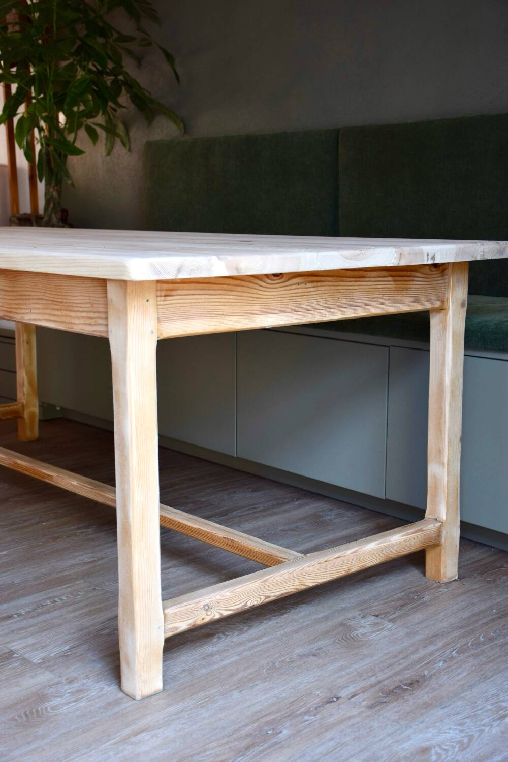 Oak farmhouse table