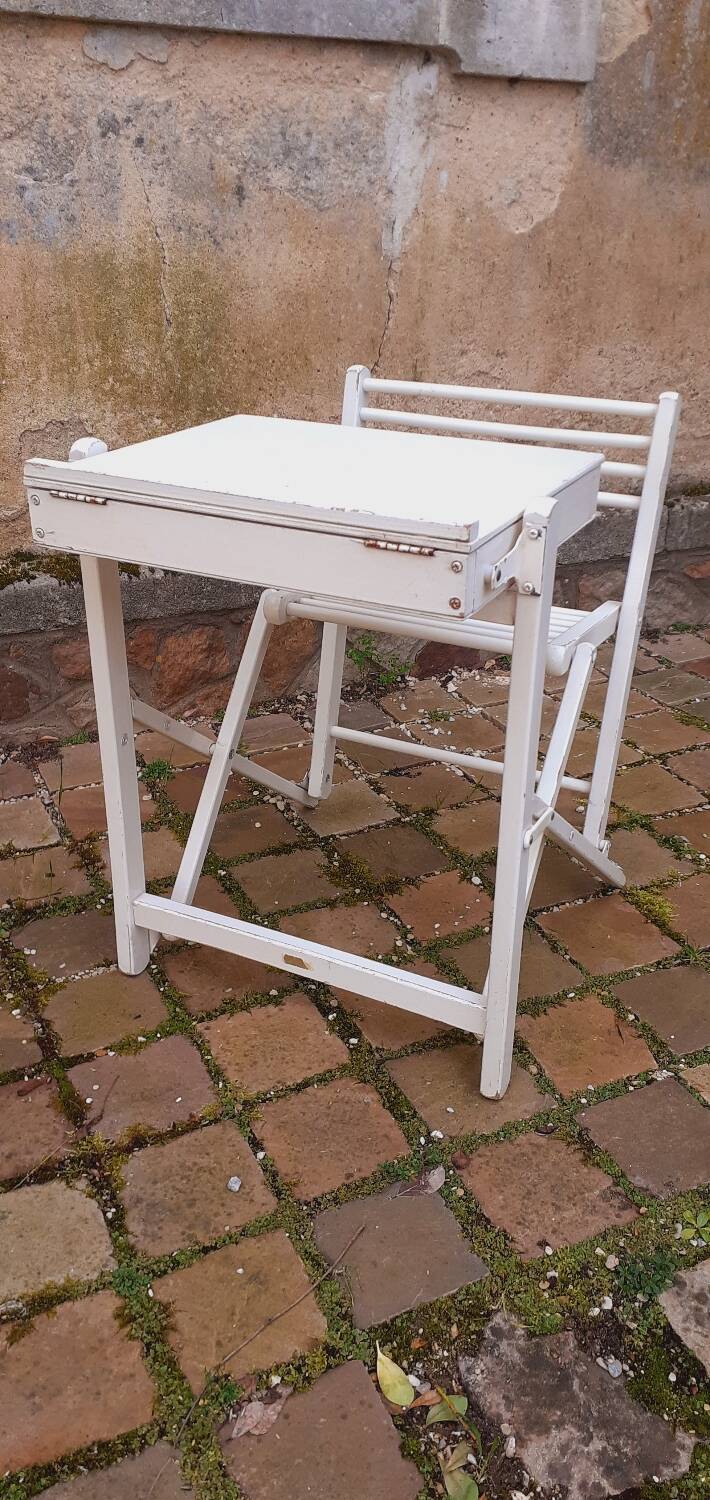 Vintage folding children's desk in lacquered wood from the 70s